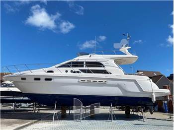 Sealine F 44