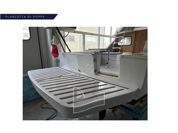 Bertram Yacht 28' SF