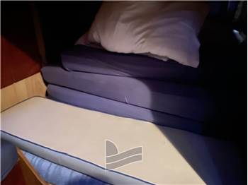 Windy Boats 8600 Mid Cab