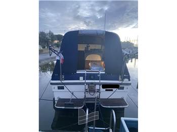 Windy Boats 8600 Mid Cab