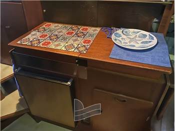 Windy Boats 8600 Mid Cab