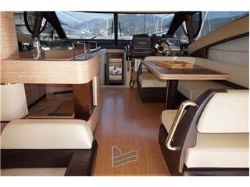 Azimut 53 Flybridge MY 2011