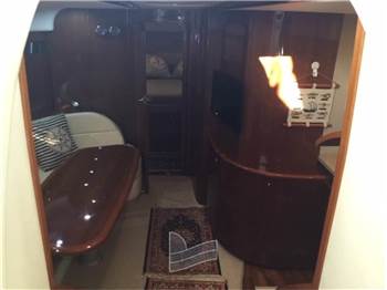 Princess Yachts V 48