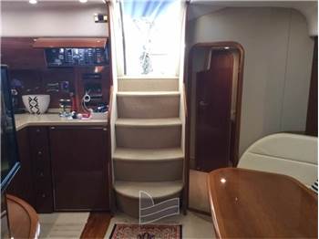 Princess Yachts V 48