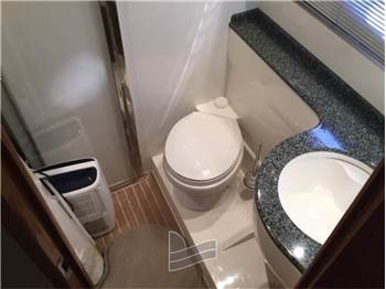 Princess Yachts V 48