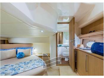 Sessa Marine OYSTER 42