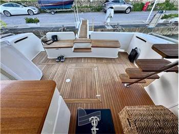 Ferretti Yachts FERRETTI 530