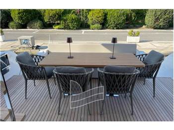 Ferretti Yachts FERRETTI 720