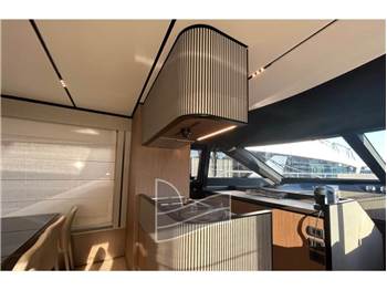 Ferretti Yachts FERRETTI 720