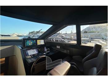 Ferretti Yachts FERRETTI 720