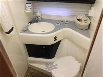 Sealine S 42