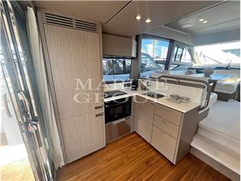 Princess Yachts F50