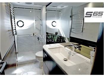 Princess Yachts S65