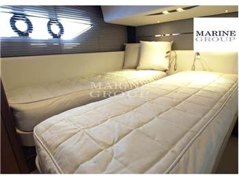 Princess Yachts S65