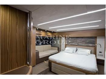 Greenline Yachts OceanClass 68