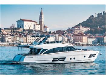 Greenline Yachts - OceanClass 68