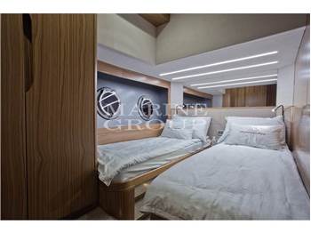 Greenline Yachts OceanClass 68