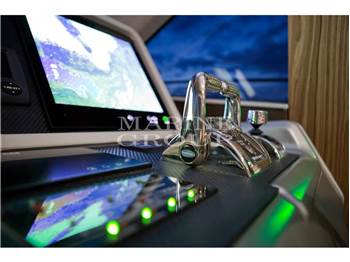 Greenline Yachts OceanClass 68