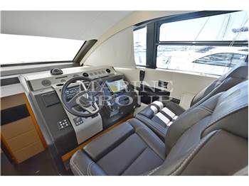 Fairline SQUADRON 48