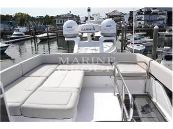 Fairline SQUADRON 48