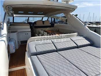 Princess Yachts V58