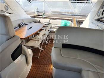 Princess Yachts V58