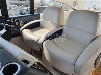 Princess Yachts V58