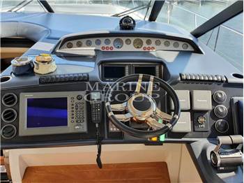 Princess Yachts V58