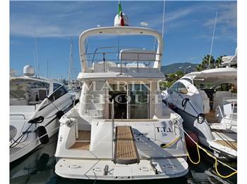 Sea Ray 480 Sedan Bridge