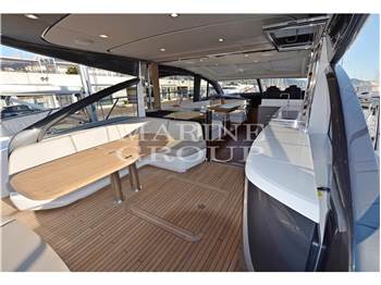 Princess Yachts V55