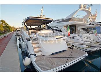 Princess Yachts V55