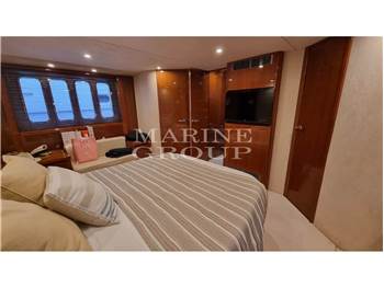 Princess Yachts V 65