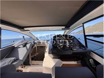 Cranchi M44 HT