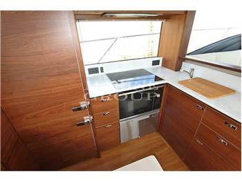 Princess Yachts S62