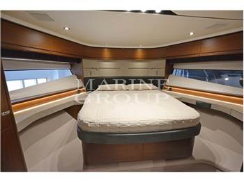 Princess Yachts S65