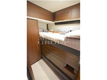 Princess Yachts S65