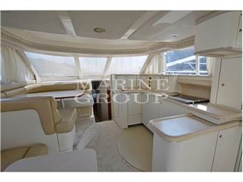 Sea Ray 480 Sedan Bridge