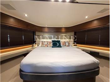 Princess Yachts S65
