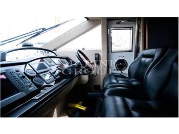 Princess Yachts 62 Fly