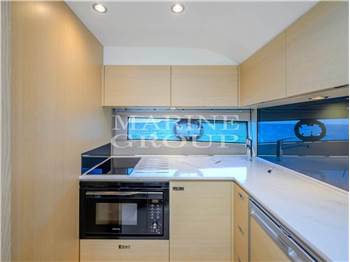 Princess Yachts V40