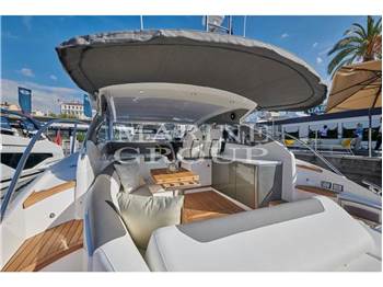 Princess Yachts V40