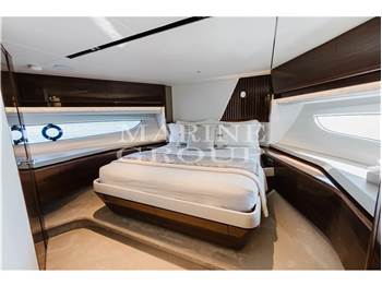 Princess Yachts Y85