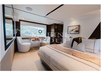 Princess Yachts Y85