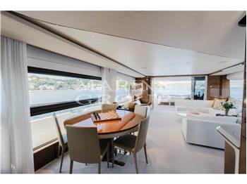 Princess Yachts Y85