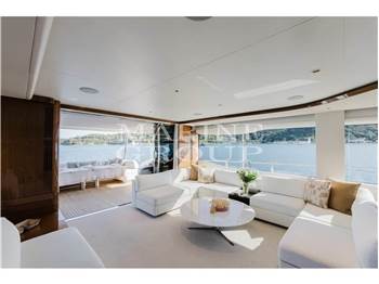 Princess Yachts Y85