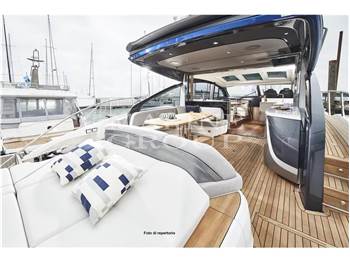 Princess Yachts V55