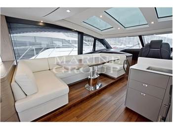 Princess Yachts V55