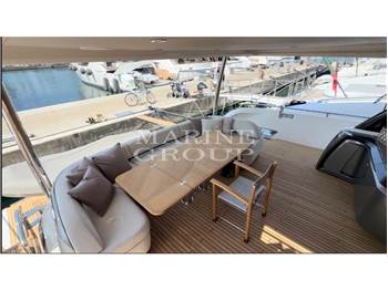 Princess Yachts Y85