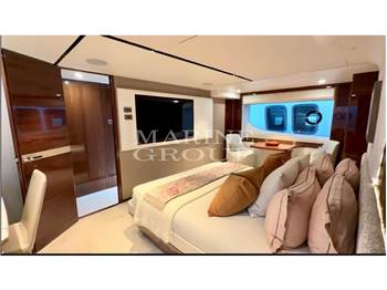 Princess Yachts Y85