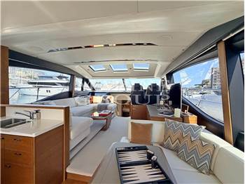 Princess Yachts S65